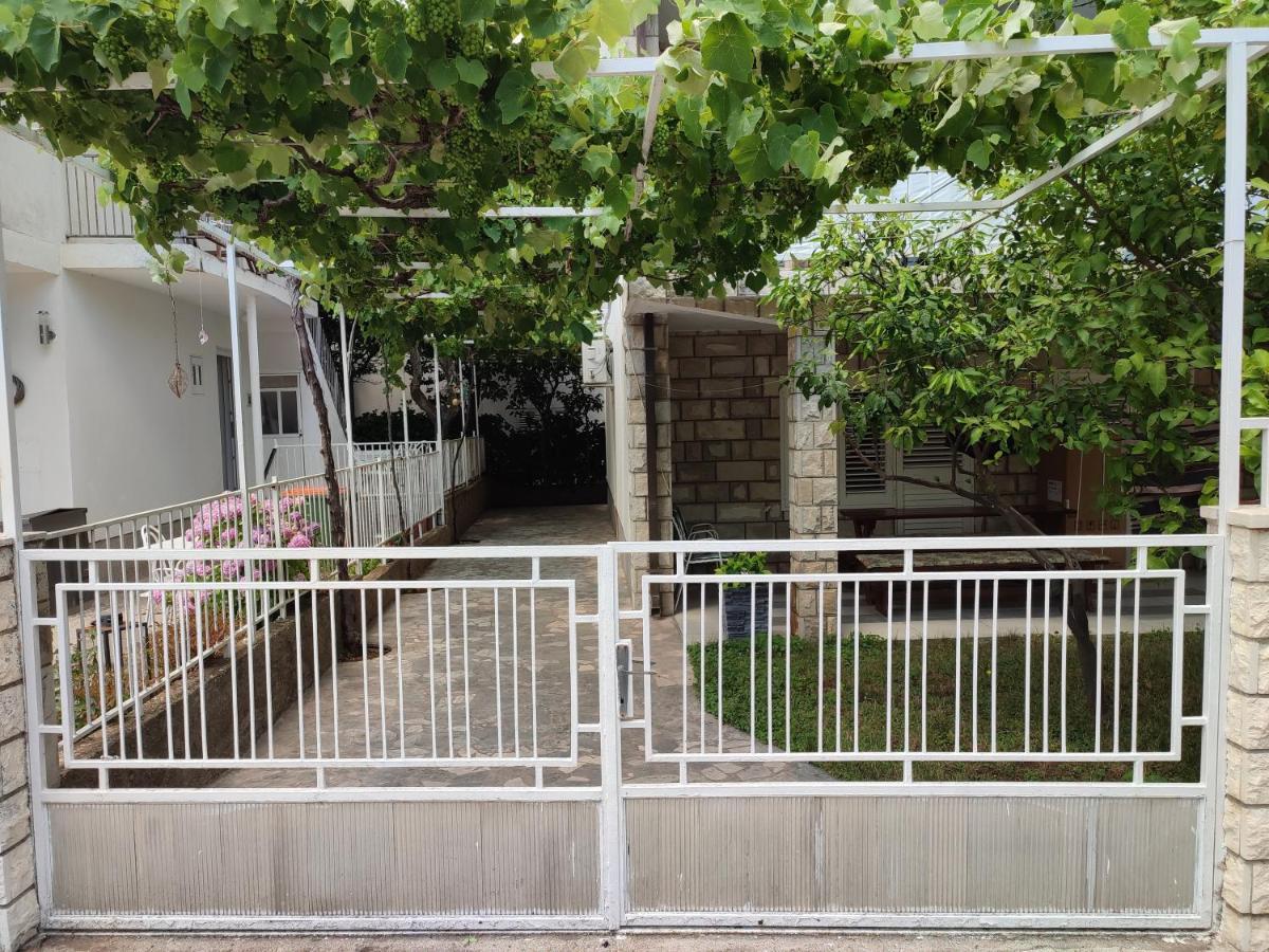 Apartments By The Sea Podaca, Makarska - 2576 Exteriör bild